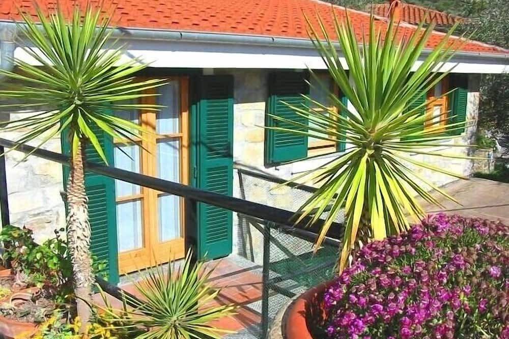 Casa Mimosa - Sonnenplatz - Qualitaet zum Guten Preis an der Blumenriviera in Diano San Pietro, Riviera di Ponente