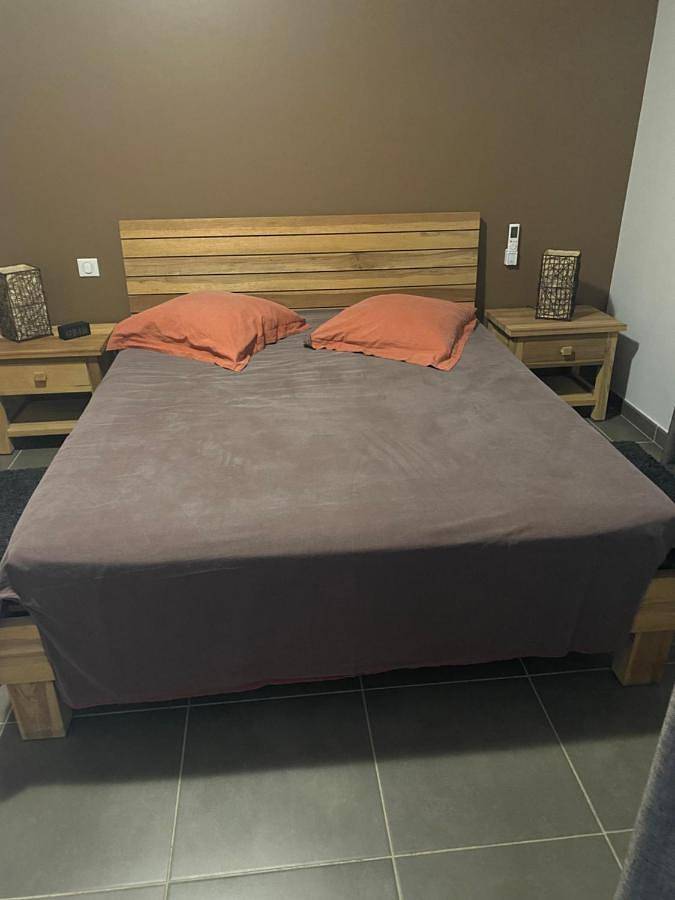 Location de vacances pour 6 personnes, avec terrasse et piscine dans Baignoire de Joséphine - 3