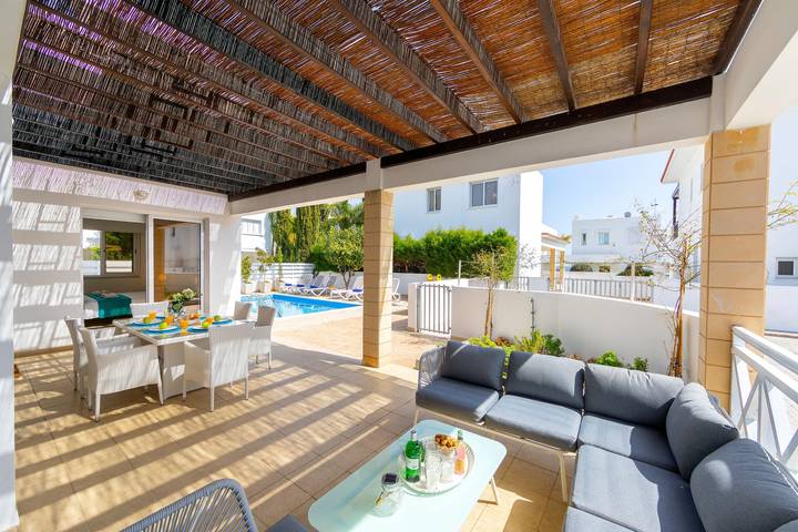 Villa für 7 Personen, mit Balkon und Garten auf Zypern - 2