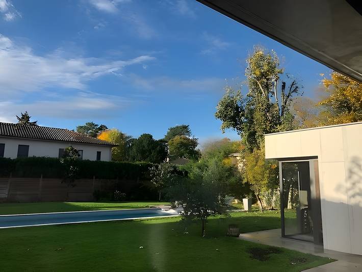 Casa vacanza per 4 persone, con giardino in Rodano