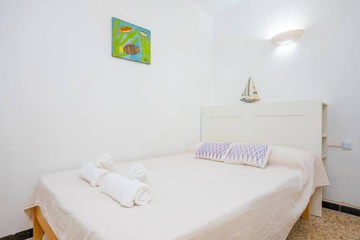 Ferienhaus für 4 Personen, mit Terrasse in Ses Covetes - 2