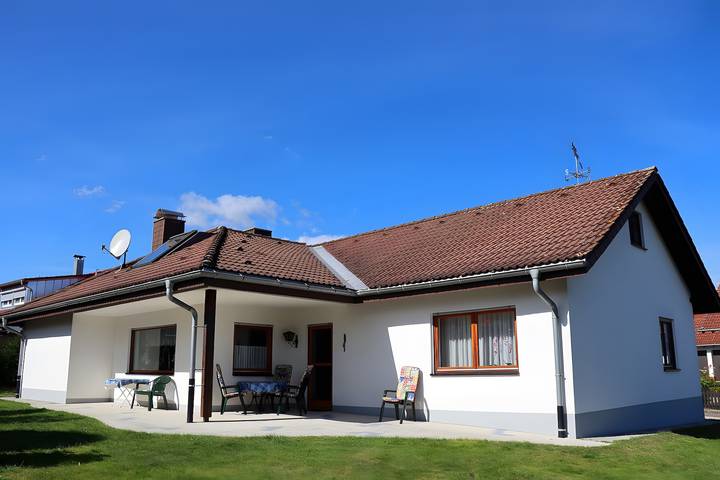 Ferienhaus für 5 Personen, mit Garten in Löffingen