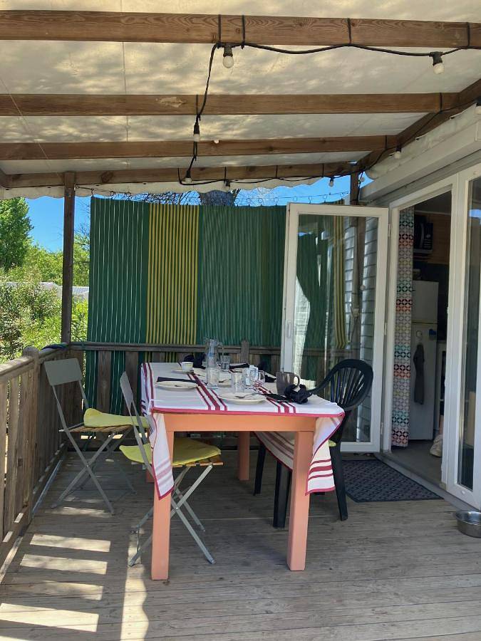 Camping pour 6 personnes, adapté aux familles à Narbonne - 4