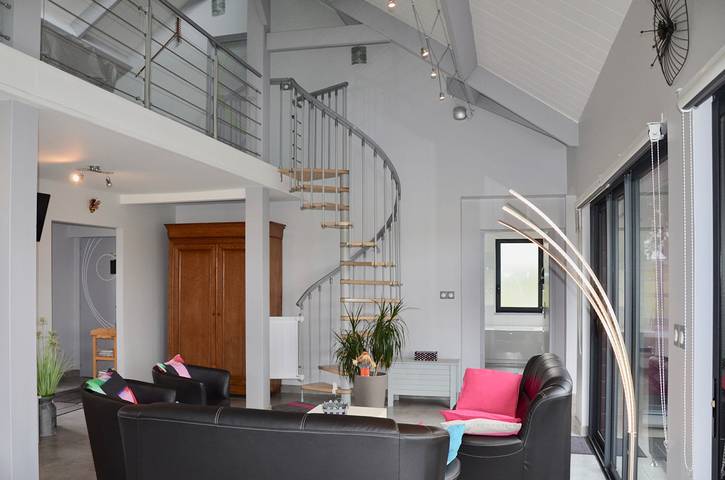 Gîte pour 8 personnes, avec terrasse et jardin à Trouville-la-Haule