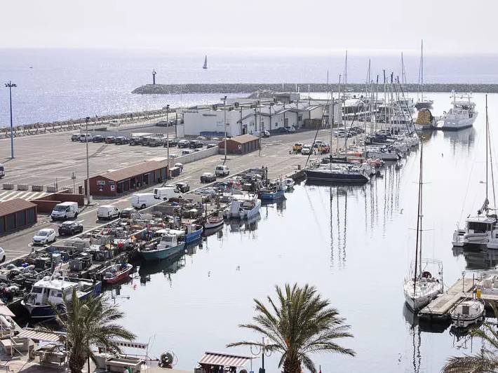 Gîte pour 4 personnes, avec balcon dans Port De Saint Cyprien - 2