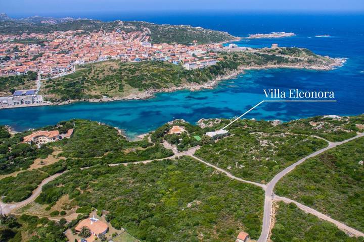 Location de vacances pour 9 personnes, avec jardin dans Santa Teresa Gallura - 2
