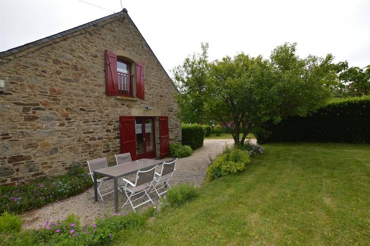 Gîte pour 4 personnes, avec terrasse et jardin, animaux acceptés en Ille-et-Vilaine - 2