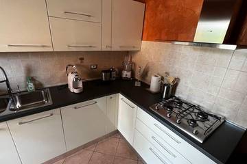 Villa per 4 Persone in Roma, Lago di Bracciano, Foto 4