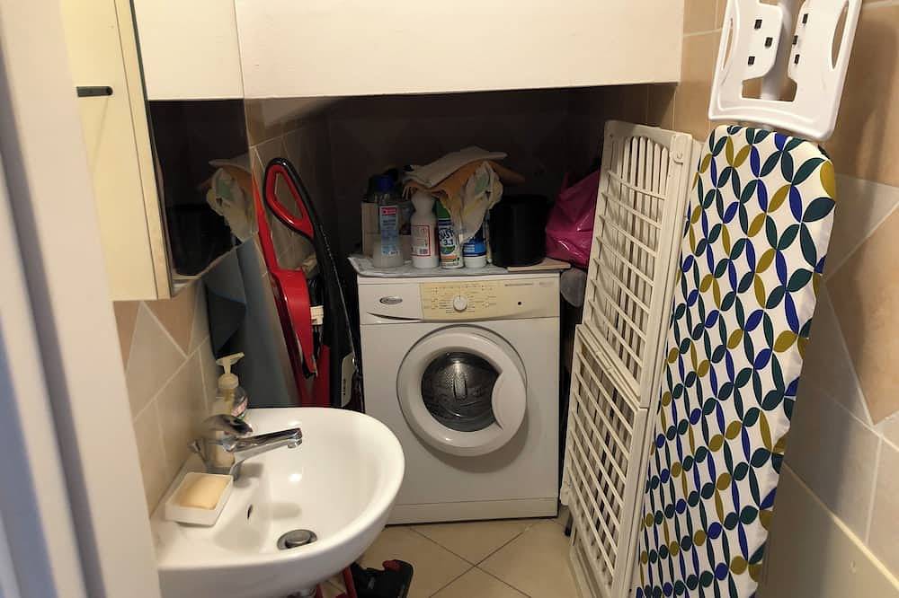Entire apartment, Mdm Apartament near City Center, Pubs, Restaurants, Takeaway, Pizza in Ravenna, Ravenna Province