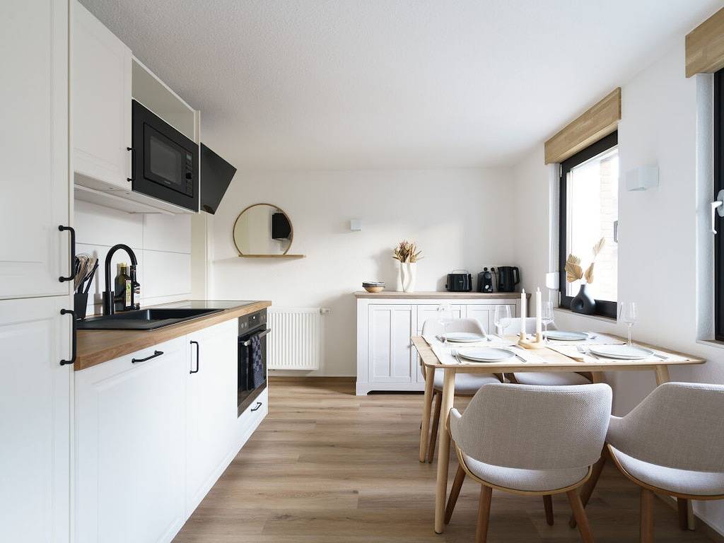 Ferienhaus Ahorn 1. Og in Weilerswist, Rheinland