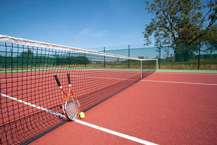 Hôtel pour 5 personnes, avec piscine ainsi que jardin et jacuzzi à Cangey - 4