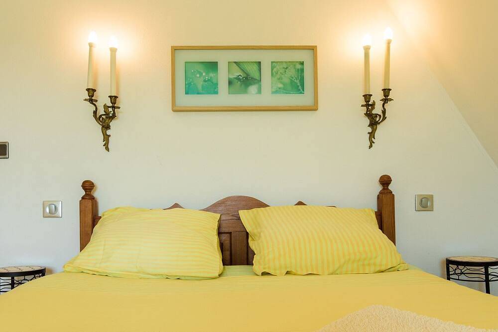 Ferienhaus in Dordogne mit Pool in Thenon, Périgord Noir