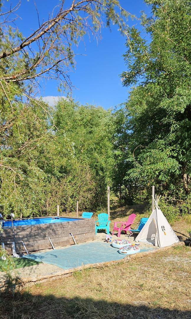 Gîte pour 4 personnes, avec jardin