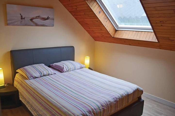 Location de vacances pour 6 personnes, avec jardin à Elliant - 4