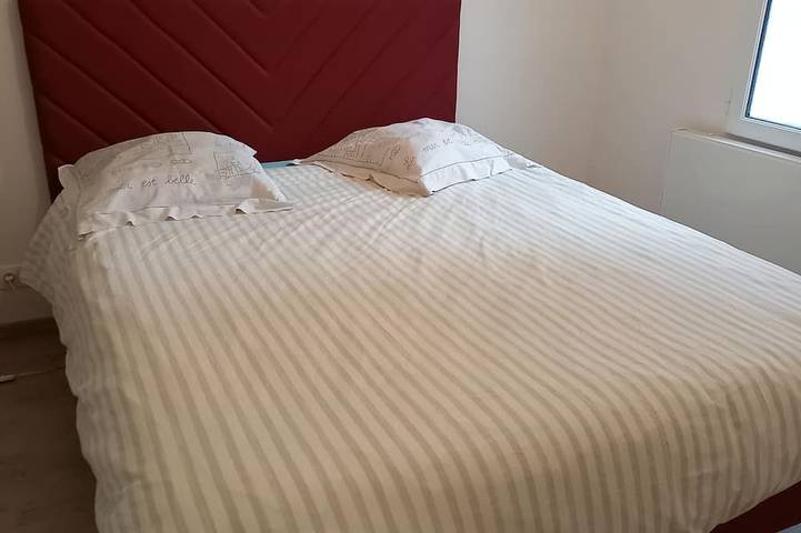 Location de vacances pour 4 personnes, avec balcon à Saintes - 2