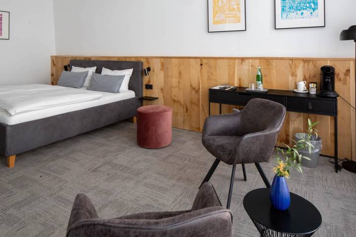 Ganze Ferienwohnung, Doppelzimmer barrierefrei in Detmold, Kreis Lippe