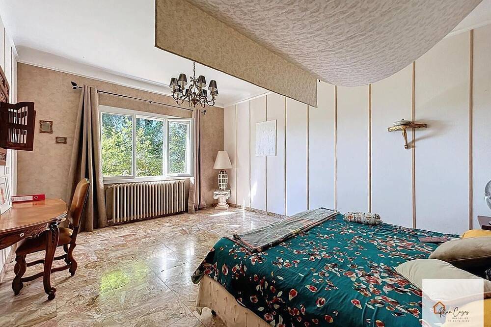 Magnificent villa with breathtaking views, swimming pool, Jacuzzi 35min from the beaches. in Bédarieux, Béziers region