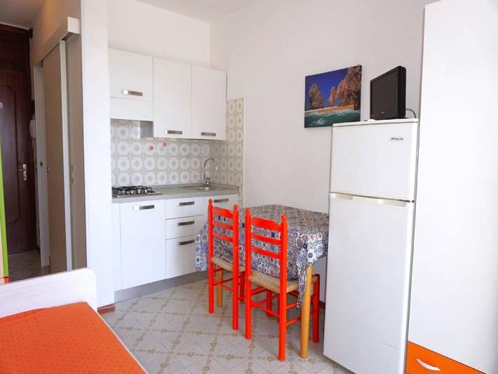 Gîte pour 2 personnes, avec balcon et piscine, animaux acceptés à Caorle - 2