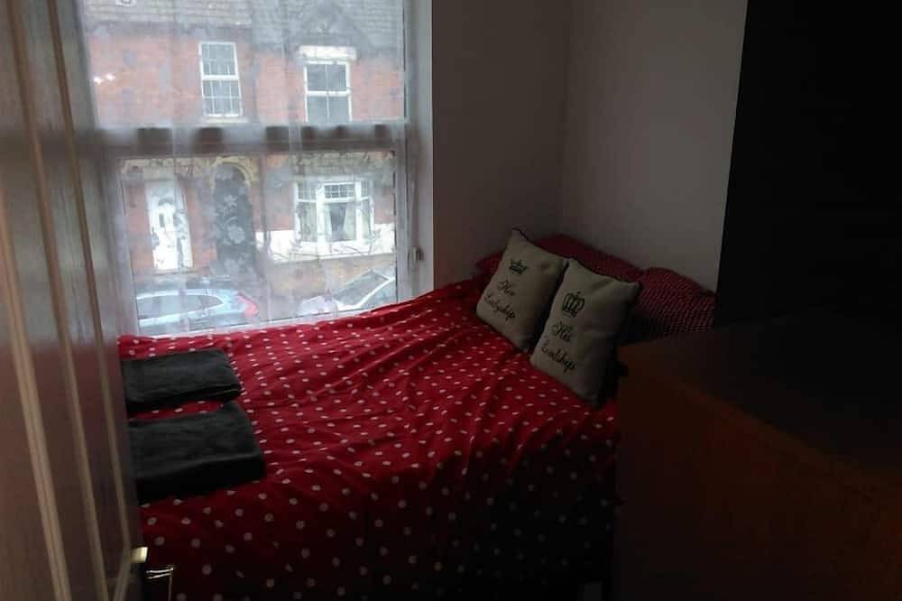 Apartamento entero, Kettering Town Corporate - St Peter's in Kettering, Northamptonshire