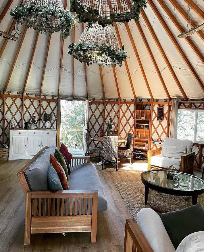 Glamping for 5 people, with Terrace and Garden as well as View in Oxfordshire