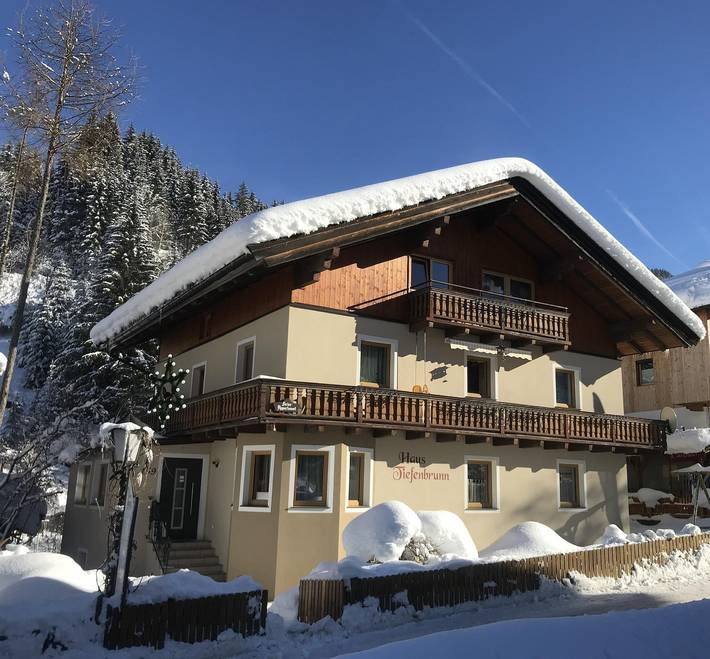 Vakantiewoning voor 6 personen, with uitzicht and tuin as well as balkon in Auffach
