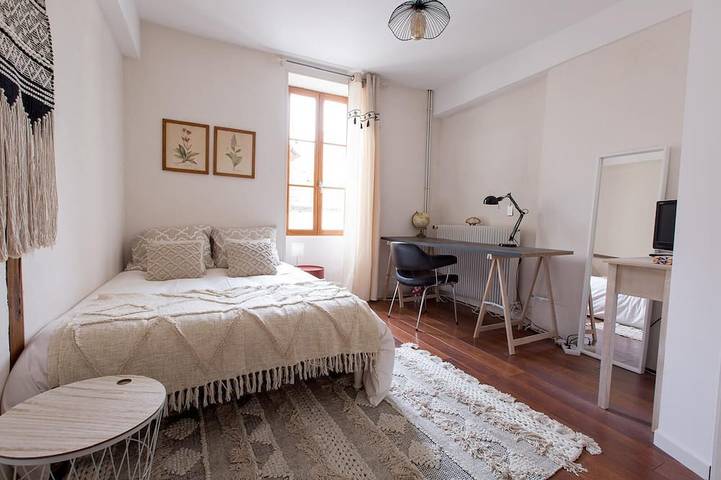 Location de vacances pour 16 personnes, avec terrasse et piscine à Savigny-lès-Beaune - 3