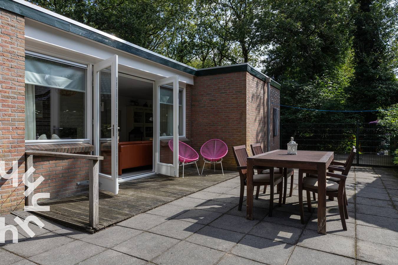 Comfortabele 4-persoons bungalow met bubbelbad in het mooie, bosrijke gebied van Appelscha in Friesland