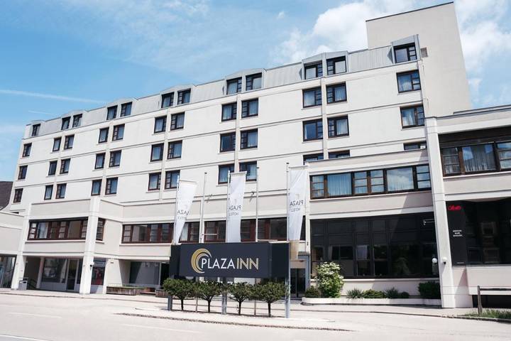 Hotel für 3 Personen, mit Terrasse und Sauna, mit Haustier in Wels