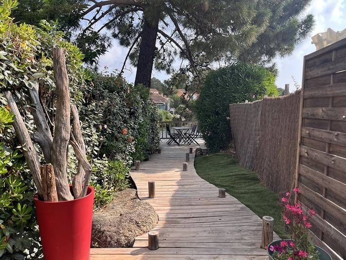 Location de vacances pour 8 personnes, avec balcon, adapté aux familles à Lecci - 4