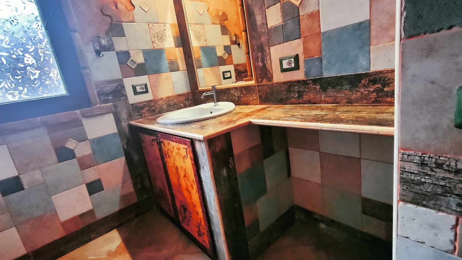 Room 'Mila' with Mountain View, Shared Terrace and Wi-Fi in Teulada, Cagliari Province