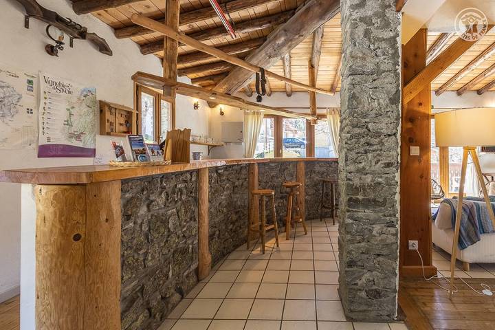 Gîte pour 12 personnes, avec terrasse dans Valfréjus - 3