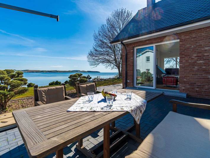 Ferienhaus für 8 Personen in Middelhagen