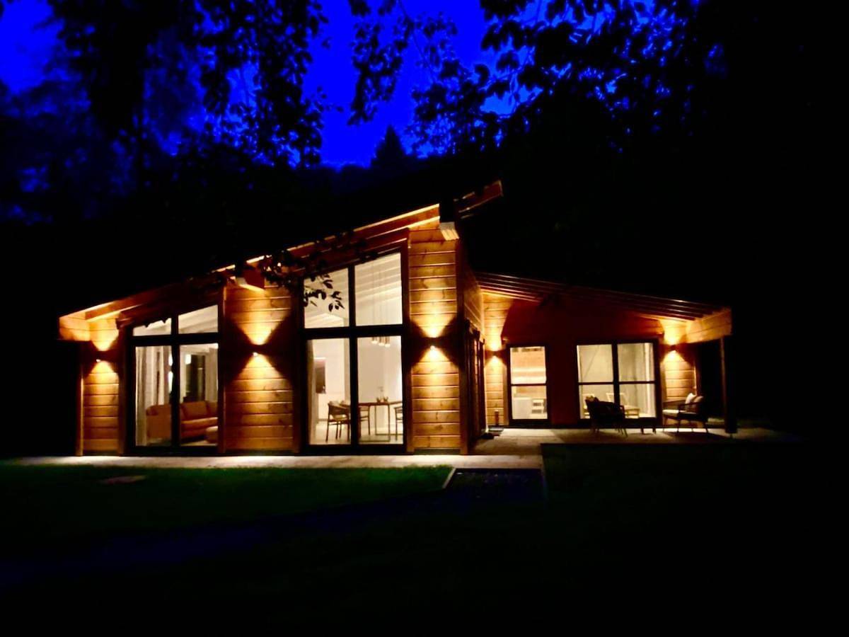 Blockhaus With Private sauna, Fireplace, Pure Nature And Tranquility in Heimbach, Rureifel (Nordrhein-westfalen)