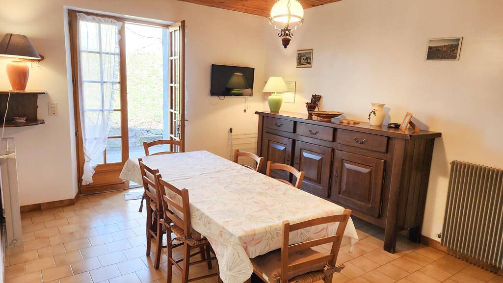 Gîte für 5 Personen mit Terrasse in Le Castellard-Mélan, Alpes-de-Haute-Provence