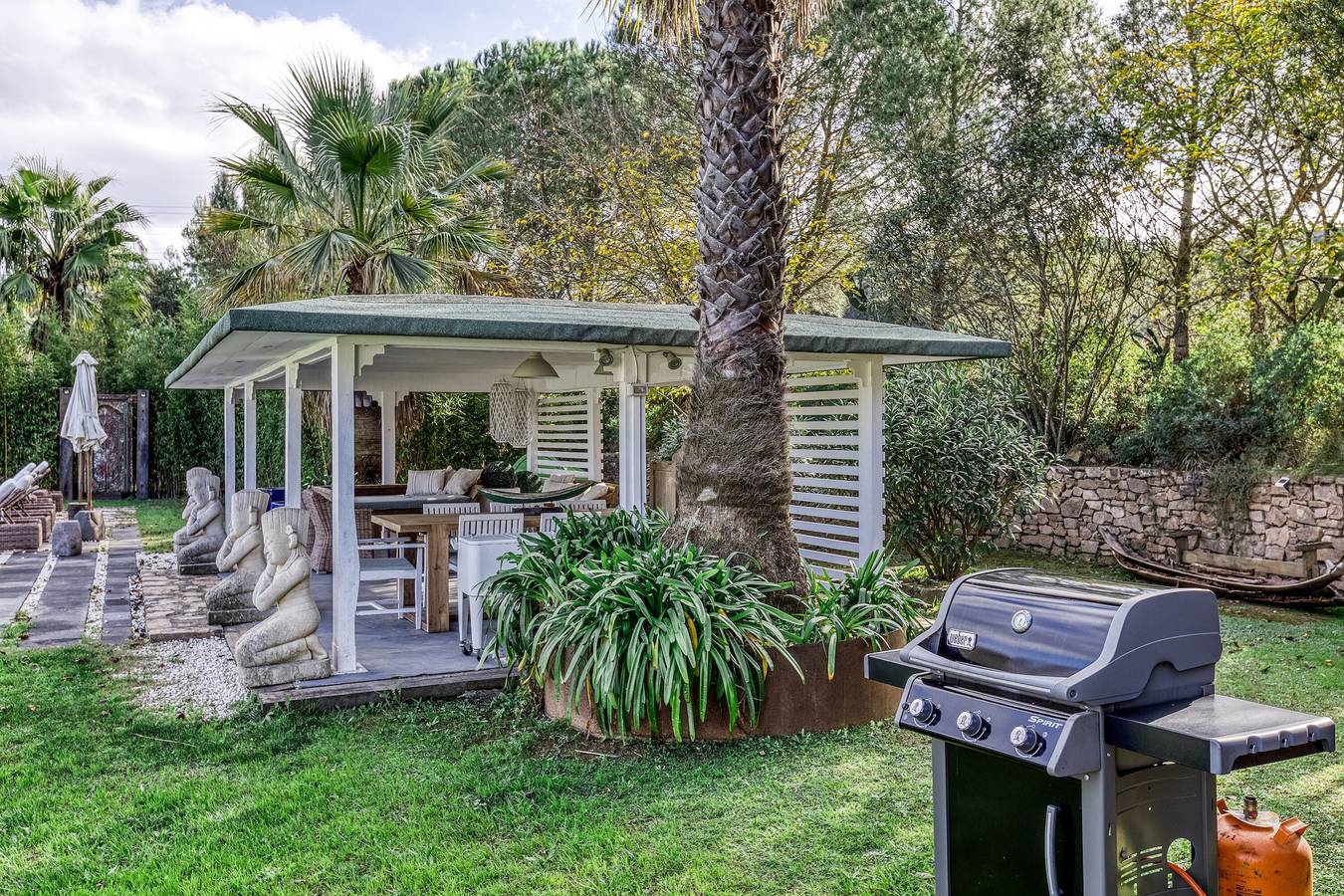 Holiday Home 'Casa Bali Costa Brava' with Mountain Views, Private Pool & Wi-Fi in Palafrugell, Costa Brava