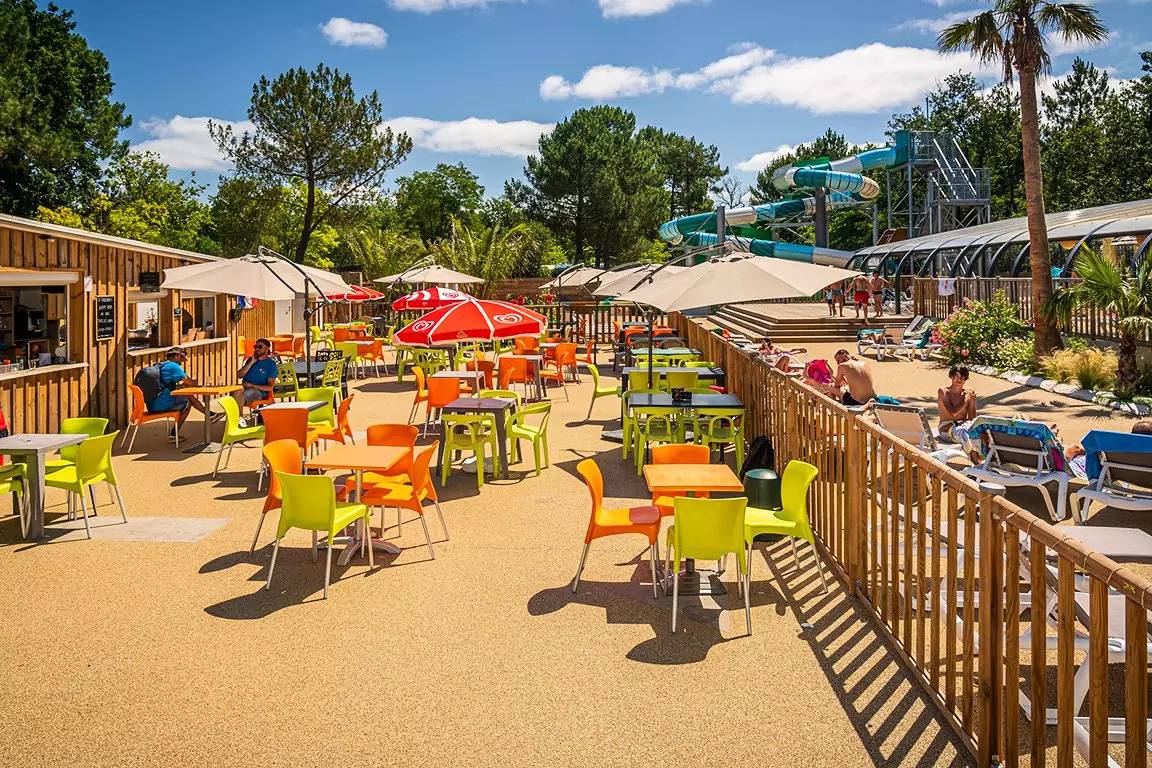 Mobilheim Cosy Tv Clim Wifi - 2 chb - 4 Anzeigen + 1 enf -10 in Hourtin, Regionaler Naturpark Médoc