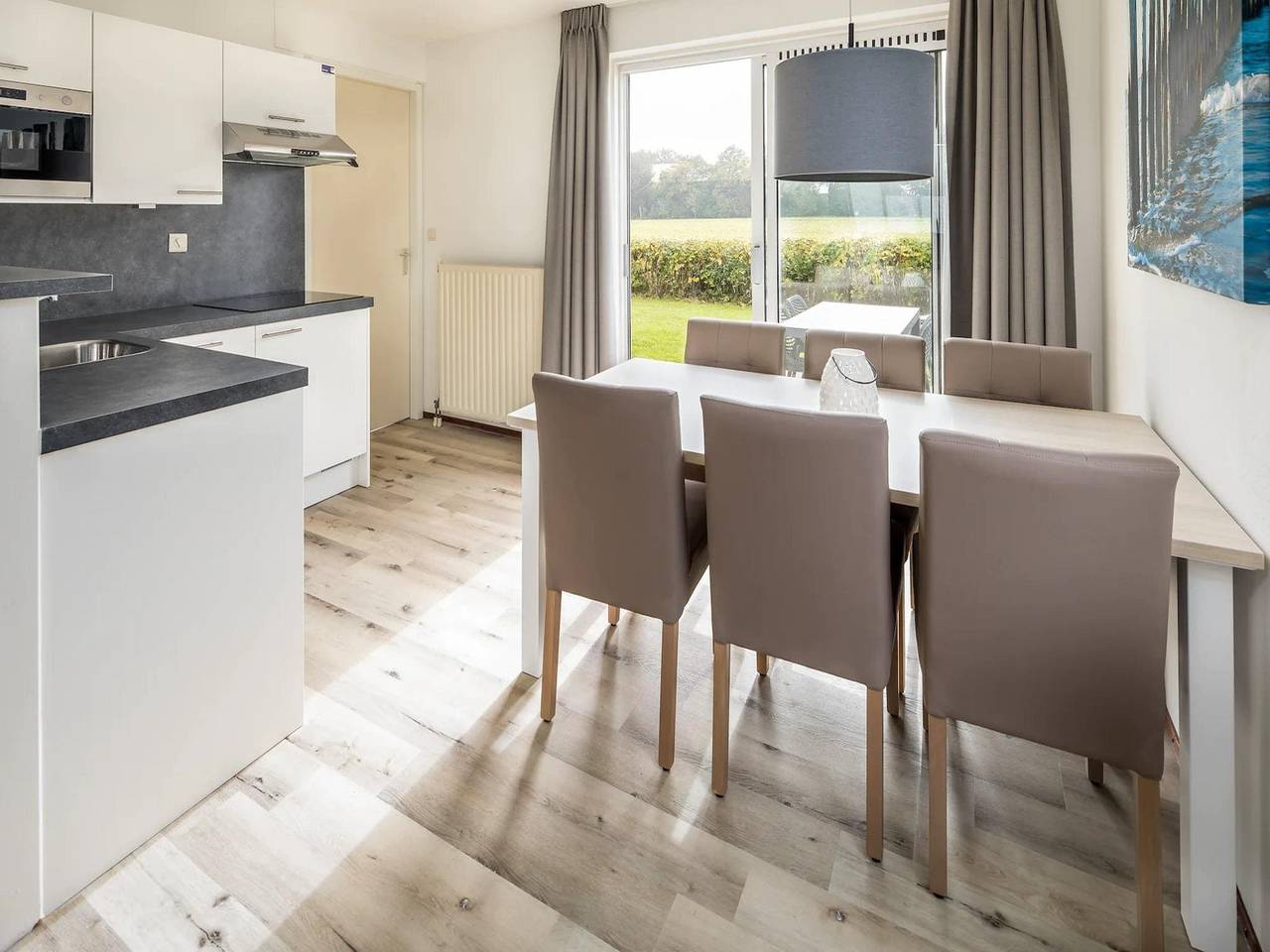 Bungalow mit privater Sauna an der Küste in Scharendijke, Grevelingenmeer