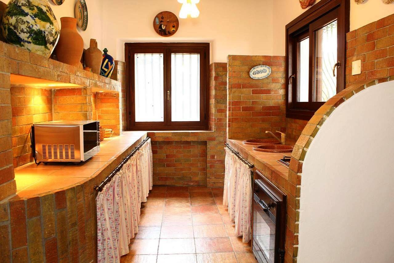 Villa Porto Rais in Carini, Provincia di Palermo