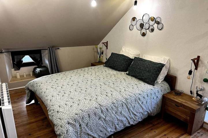 Location de vacances pour 6 personnes, avec jacuzzi ainsi que balcon et jardin à Saint-Front - 2