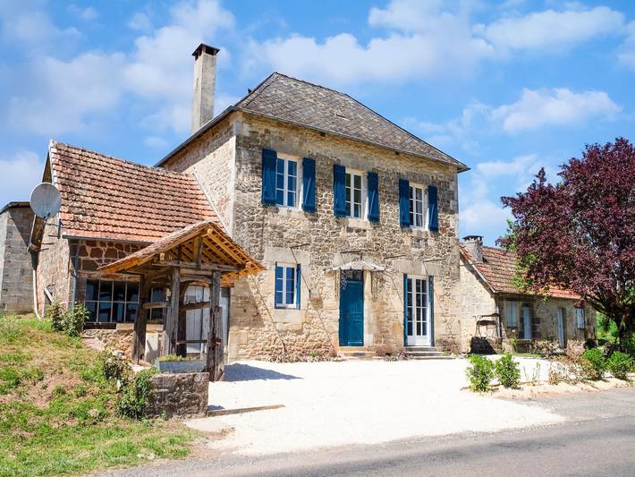 Maison de vacances pour 4 personnes, avec jardin ainsi que terrasse et piscine, adapté aux familles