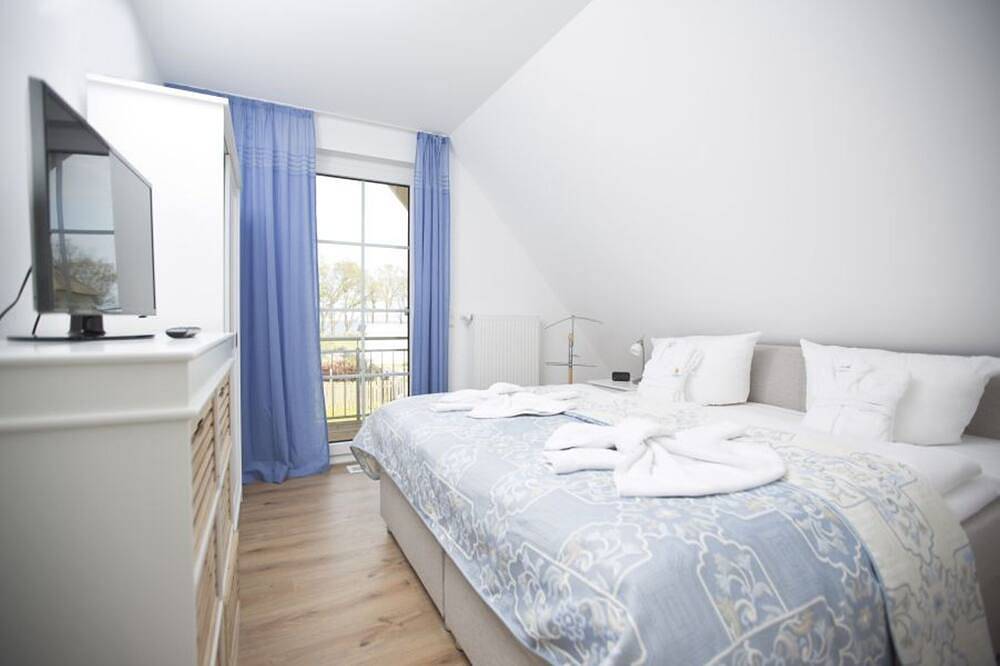 Strandvilla Babette - Balo B, direkt am Meer, mit Sauna - Haushälfte B in Lobbe Strand, Mönchgut