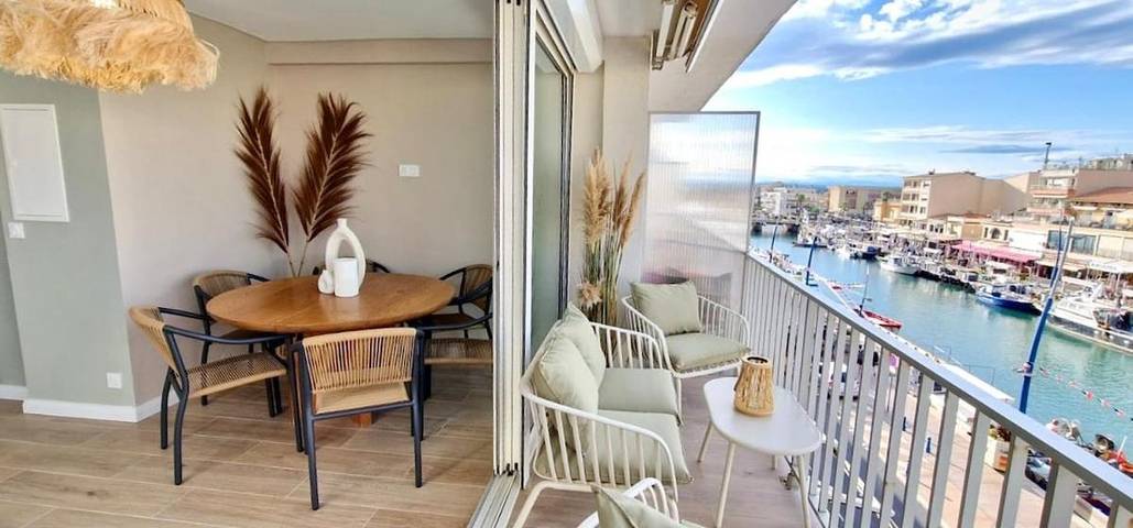 Gîte pour 6 personnes, avec terrasse et vue dans Casino de Palavas les Flots