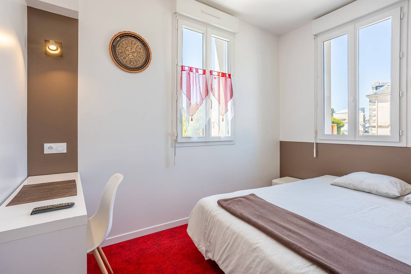 Chambre 'N°01' avec Wi-Fi in Chantonnay, Région de La Roche-sur-Yon