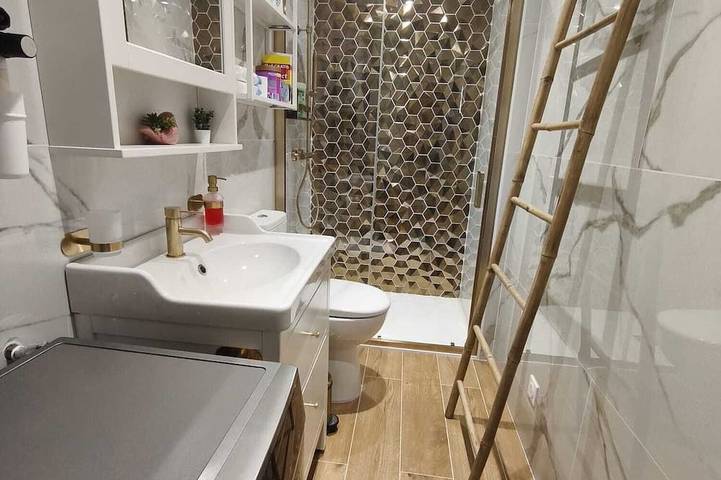 Gîte pour 3 personnes, avec terrasse, animaux acceptés à La Motte-d'Aigues - 3