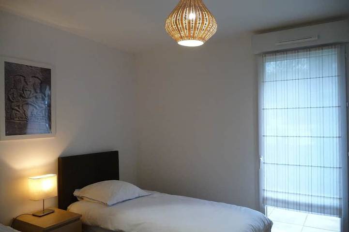 Gîte pour 4 personnes, avec terrasse et jardin à Saint-Cyr-l'École - 2