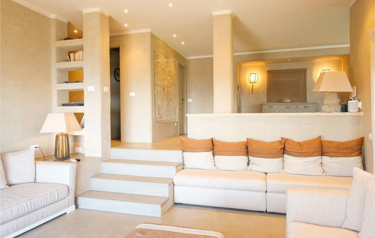 Location de vacances pour 14 personnes, avec jardin ainsi que piscine et terrasse, animaux acceptés à Porto Rotondo - 4