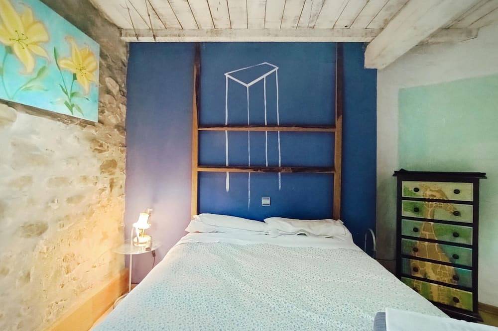 Apartamento entero, Habitación Doble Azul · Baño Privado · Cartes in Cartes, Costa de Cantabria