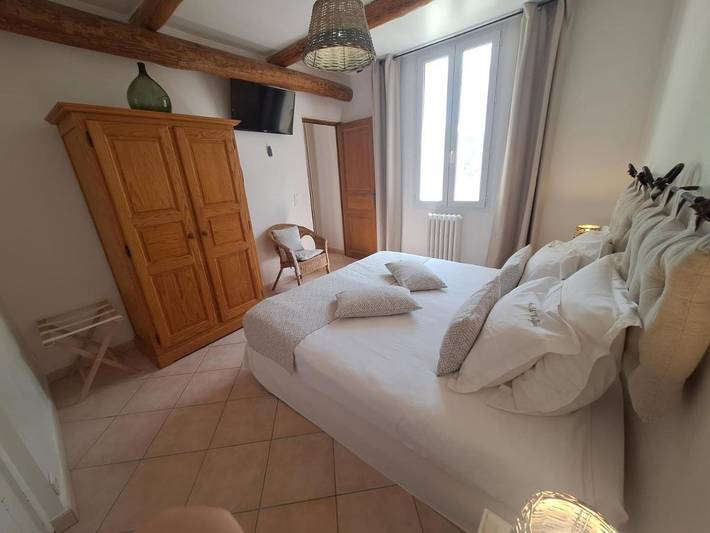Location de vacances pour 2 personnes, avec piscine ainsi que vue et jardin à Beaumes-de-Venise - 2