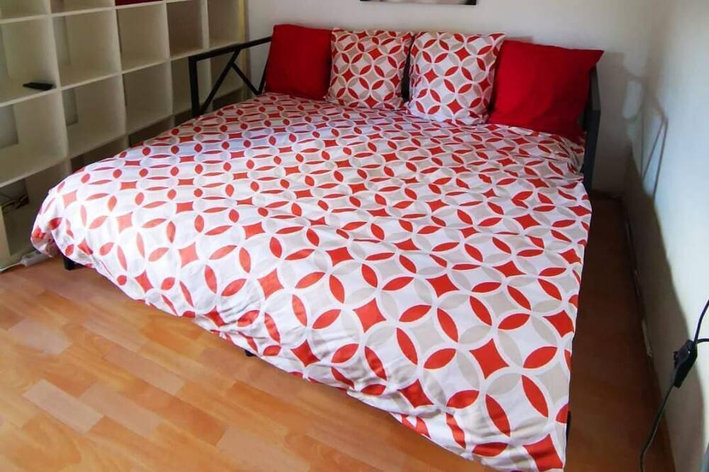 Chambre privative dans maison de 114 m² à 2 min à pied des bois de Cergy in Cergy, Val-d'Oise