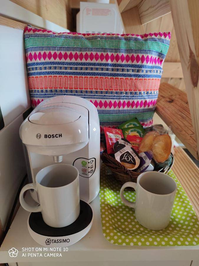 Gîte pour 4 personnes, avec terrasse ainsi que piscine et jacuzzi à Rillieux-la-Pape - 2